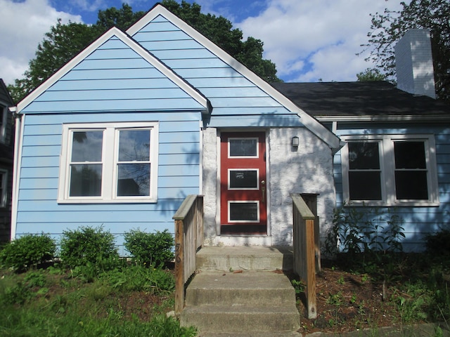1056 Geers Ave, Columbus, OH 43206 - view of bungalow-style house
