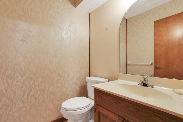 3171 Orders Rd, Grove City, OH 43123 - half bath featuring vanity and toilet