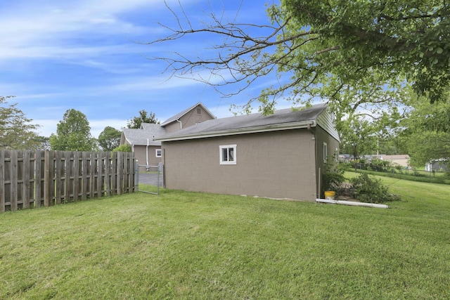 402 W St, Groveport, OH 43125 - view of yard