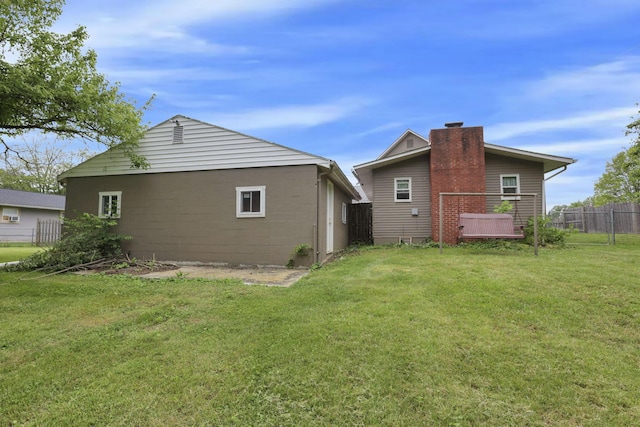 402 W St, Groveport, OH 43125 - view of back of house