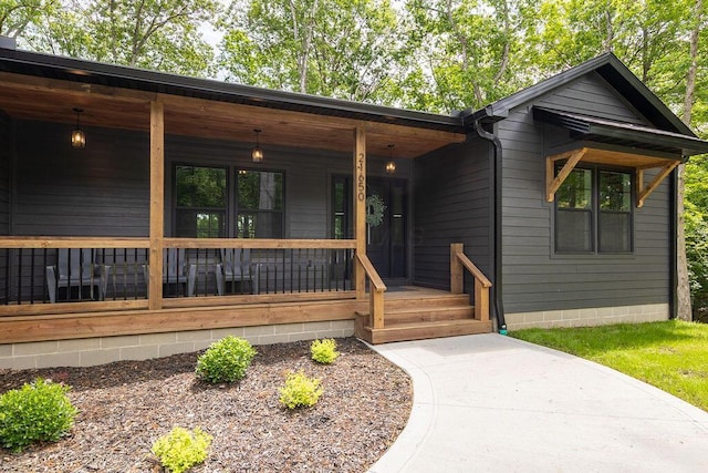 21650 Lake Rd, Glouster, OH 45732 - view of front facade featuring covered porch
