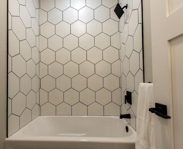 21650 Lake Rd, Glouster, OH 45732 - bathroom featuring bathing tub / shower combination