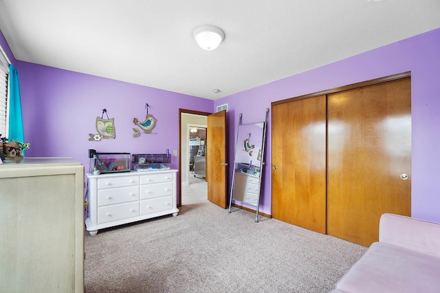 401 Warrenpoint Ln, Pataskala, OH 43062 - carpeted bedroom with a closet