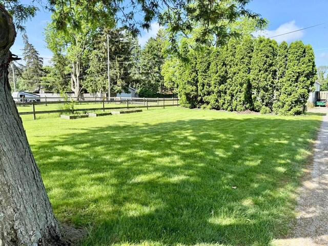 2010 S Main St, Findlay, OH 45840 - view of yard
