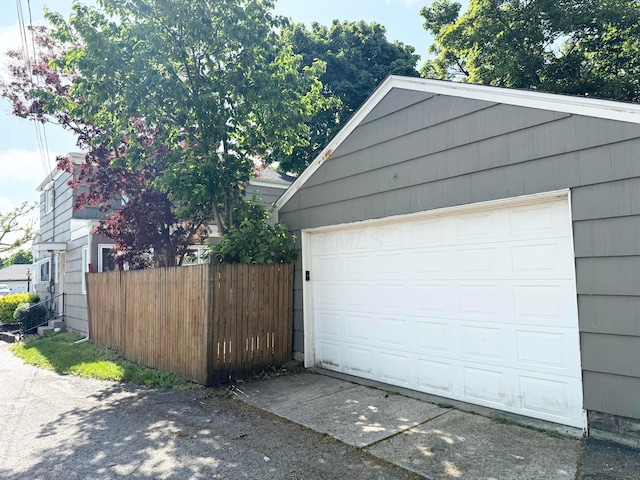 2010 S Main St, Findlay, OH 45840 - view of detached garage