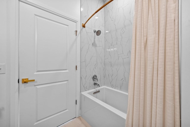 6640 Mooney St Unit 402, Dublin, OH 43017 - bathroom with shower / bathtub combination with curtain