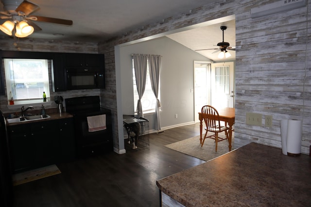 1131 Campbell St, Washington Court House, OH 43160 - kitchen featuring black appliances, ceiling fan, a sink, vaulted ceiling, and baseboards