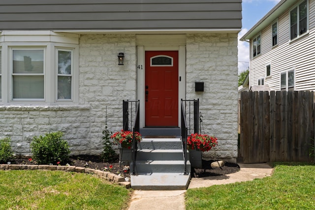 41 N Westmoor Ave, Columbus, OH 43204 - entrance to property featuring stone siding