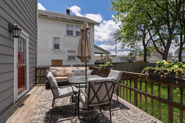 41 N Westmoor Ave, Columbus, OH 43204 - view of patio featuring a deck and outdoor dining area