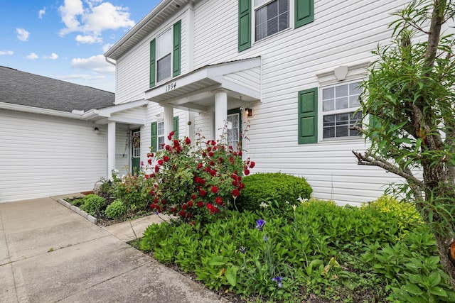 1994 Hoadley Dr Unit 7C, Columbus, OH 43228 - view of doorway to property