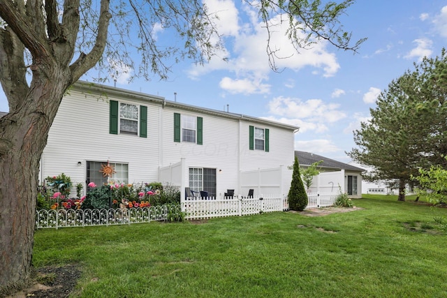 1994 Hoadley Dr Unit 7C, Columbus, OH 43228 - back of property featuring an attached garage