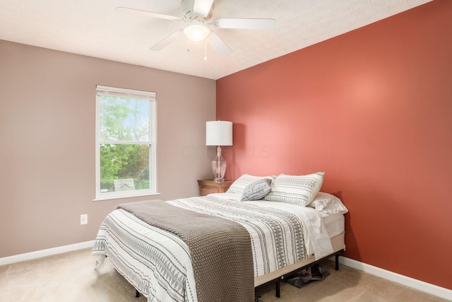 2535 Linbaugh Rd, Grove City, OH 43123 - bedroom featuring carpet, baseboards, and ceiling fan