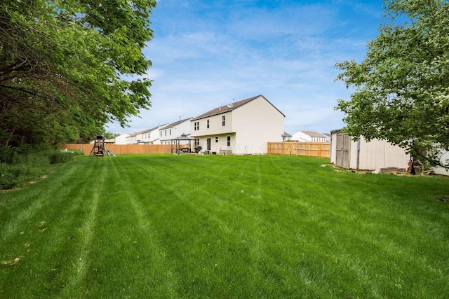 2535 Linbaugh Rd, Grove City, OH 43123 - view of yard
