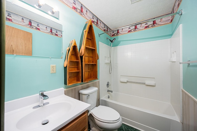 1959 Chapel Creek Rd, Chillicothe, OH 45601 - bathroom with shower / bathtub combination, toilet, vanity, and a textured ceiling