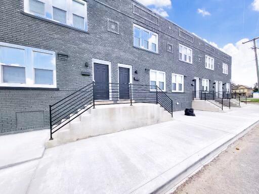 369 S 17th St, Columbus, OH 43205 - view of building exterior