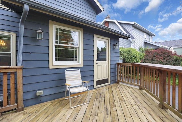 249 Blenheim Rd, Columbus, OH 43214 - view of wooden terrace