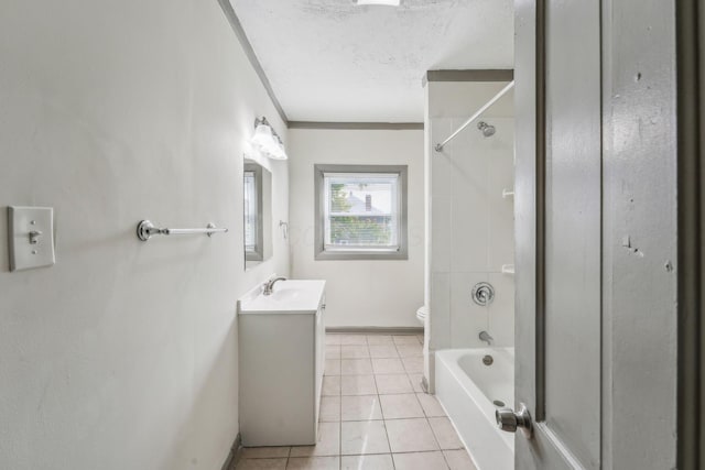 112 S Cypress Ave, Columbus, OH 43222 - full bathroom featuring toilet, vanity, bathtub / shower combination, tile patterned flooring, and baseboards