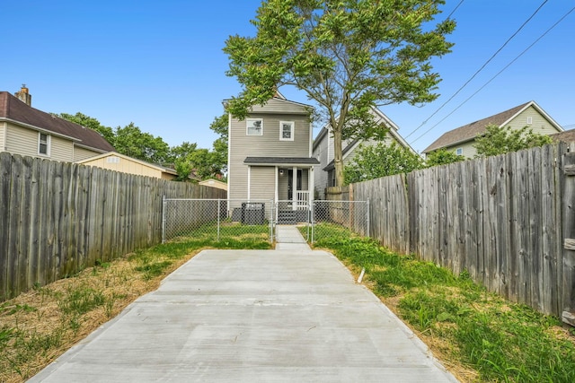 112 S Cypress Ave, Columbus, OH 43222 - rear view of property with a gate and a fenced backyard