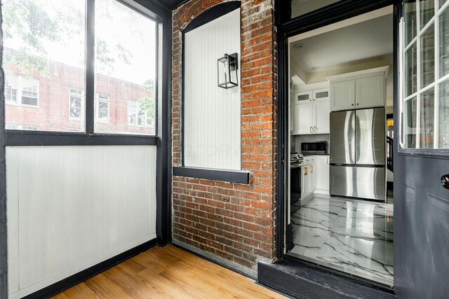 1217 Franklin Ave, Columbus, OH 43205 - view of unfurnished sunroom