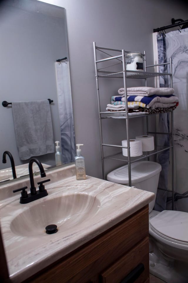 350 S Houston Pike, South Vienna, OH 45369 - full bath with vanity, toilet, and a shower with curtain