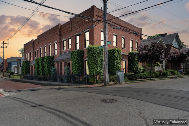 48 E 4th Ave, Columbus, OH 43201 - view of property at dusk