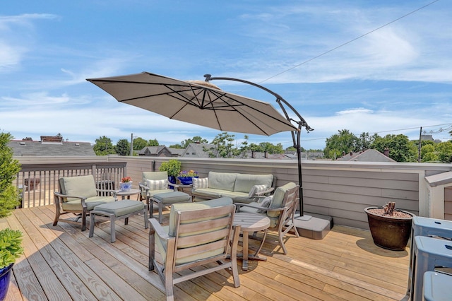 48 E 4th Ave, Columbus, OH 43201 - wooden deck with outdoor lounge area