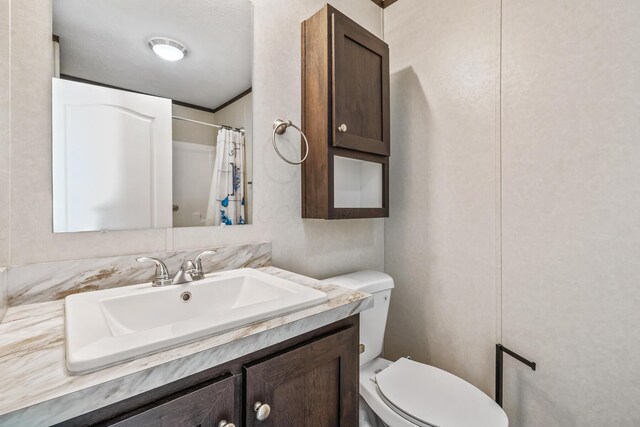 50 Winter Pine Dr, Delaware, OH 43015 - full bathroom featuring vanity, toilet, and a shower with shower curtain