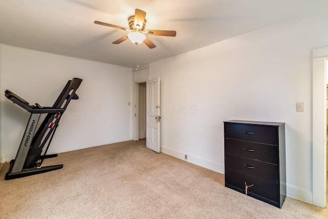 302 Oak St, Mount Vernon, OH 43050 - workout room with carpet, ceiling fan, and baseboards
