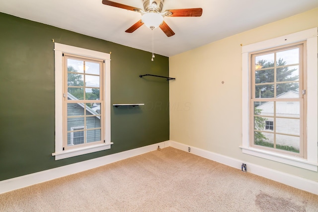 302 Oak St, Mount Vernon, OH 43050 - unfurnished room featuring carpet, baseboards, and ceiling fan