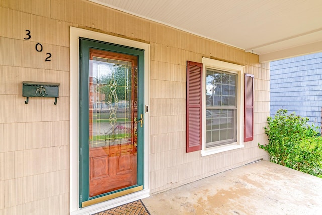 302 Oak St, Mount Vernon, OH 43050 - entrance to property with covered porch