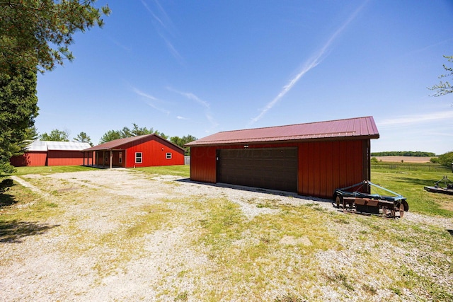 1674 Brock Rd NE, Bloomingburg, OH 43106 - view of detached garage