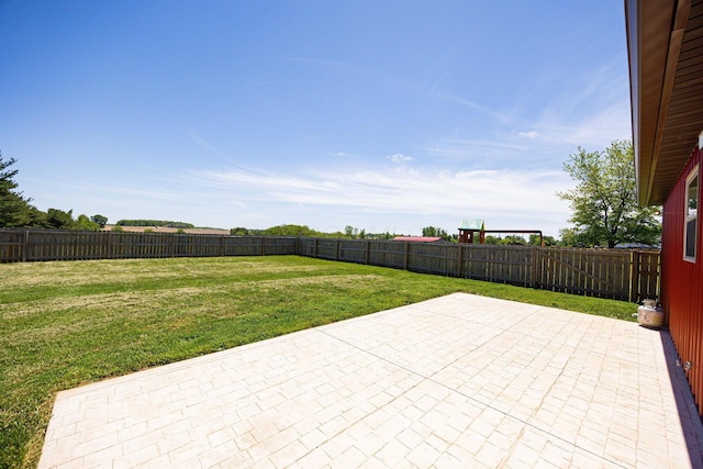 1674 Brock Rd NE, Bloomingburg, OH 43106 - view of patio