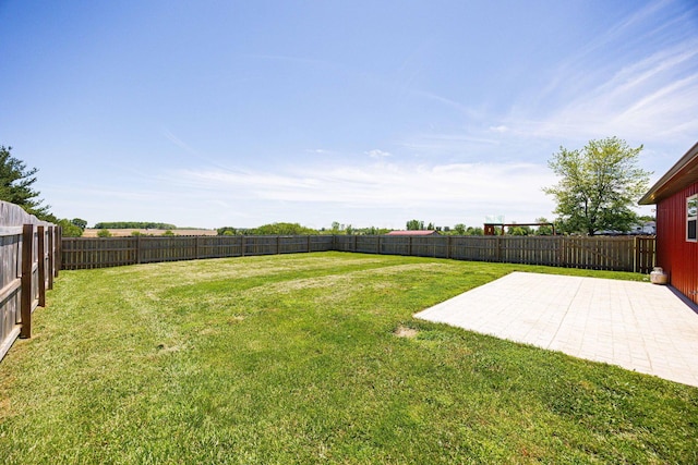 1674 Brock Rd NE, Bloomingburg, OH 43106 - view of yard featuring a patio