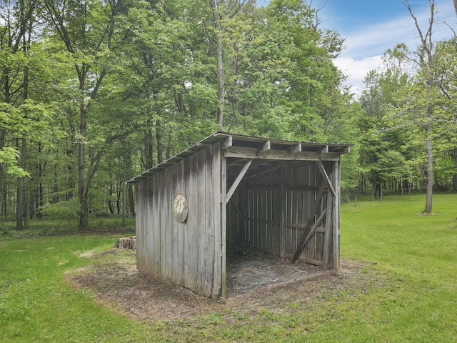 13115 Jack Run Rd, Rockbridge, OH 43149 - view of pole building with a lawn and a view of trees
