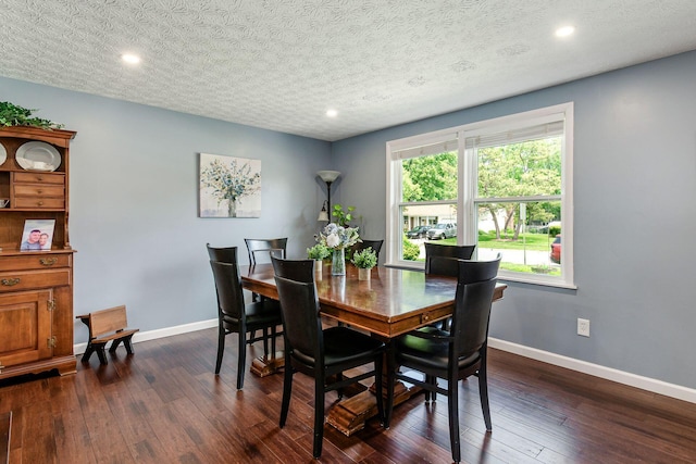6407 Skywae Dr, Columbus, OH 43229 - dining area with dark wood-style floors, baseboards, and recessed lighting