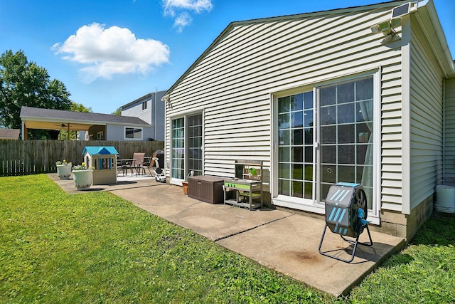 3784 Hendron Rd, Groveport, OH 43125 - back of house featuring a patio