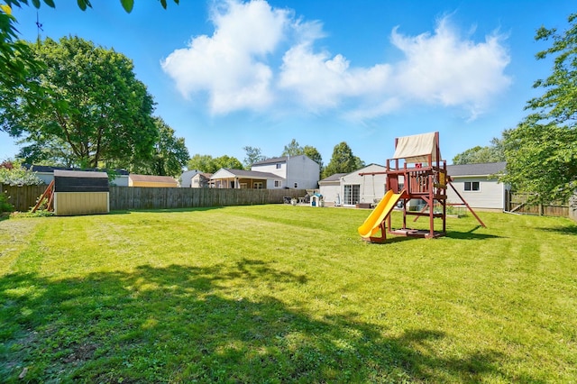 3784 Hendron Rd, Groveport, OH 43125 - view of yard with a playground