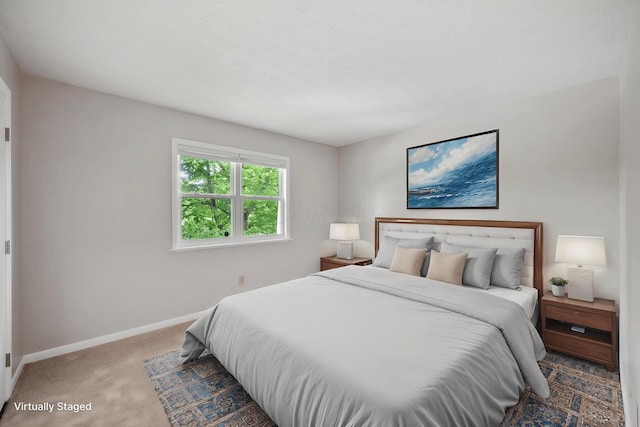 566 Harding Ln, Delaware, OH 43015 - bedroom featuring carpet flooring and baseboards