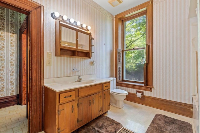 4093 State Route 257, Radnor, OH 43066 - bathroom featuring wallpapered walls and vanity