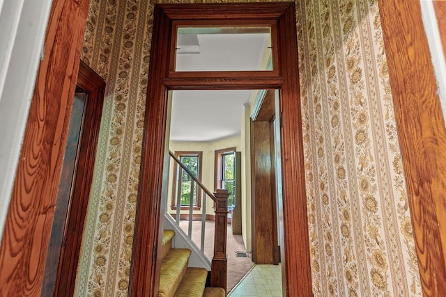 4093 State Route 257, Radnor, OH 43066 - hall with stairway and wallpapered walls