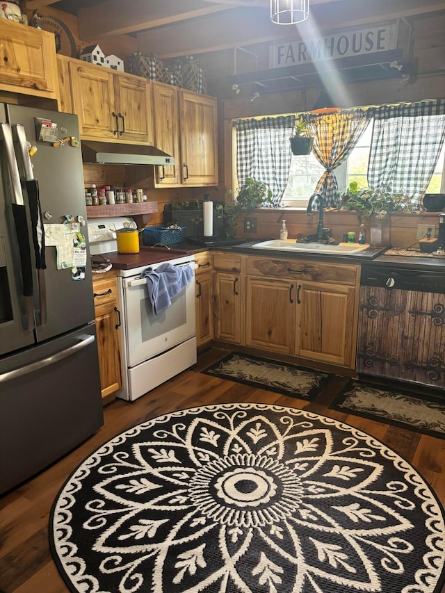 2309 N Houston Pike, South Vienna, OH 45369 - kitchen with stainless steel fridge, electric stove, under cabinet range hood, a sink, and dishwasher