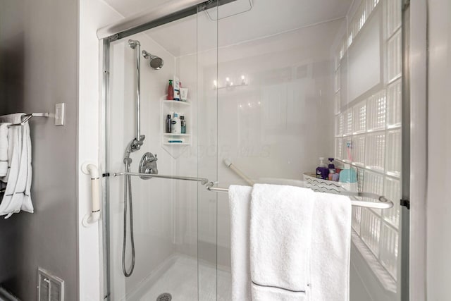 2380 Cranford Rd, Upper Arlington, OH 43221 - full bath featuring a shower stall
