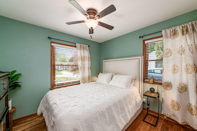 2380 Cranford Rd, Upper Arlington, OH 43221 - bedroom featuring wood finished floors, baseboards, and a ceiling fan