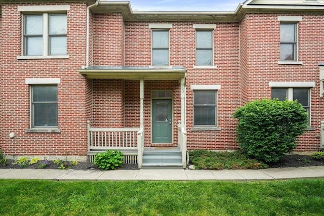 963 Delaware Ave, Columbus, OH 43201 - townhome / multi-family property featuring brick siding