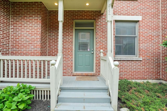 963 Delaware Ave, Columbus, OH 43201 - doorway to property featuring brick siding