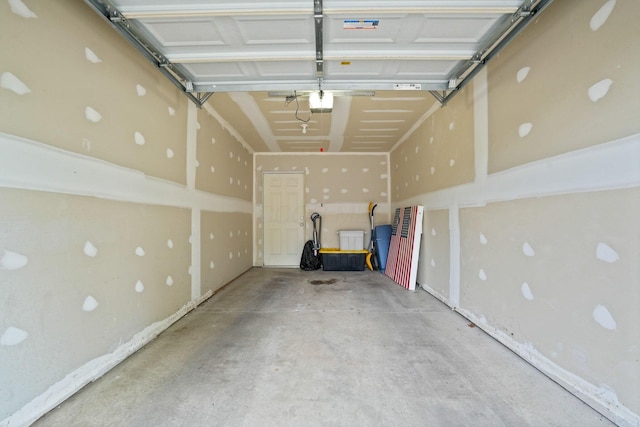963 Delaware Ave, Columbus, OH 43201 - view of garage
