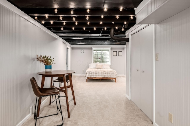 431 Glen Echo Cir, Columbus, OH 43202 - carpeted bedroom featuring baseboards
