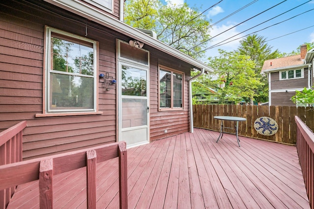 431 Glen Echo Cir, Columbus, OH 43202 - view of wooden terrace