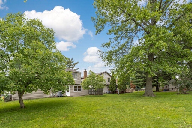 998 Timberbank Dr, Westerville, OH 43081 - view of yard featuring central AC unit