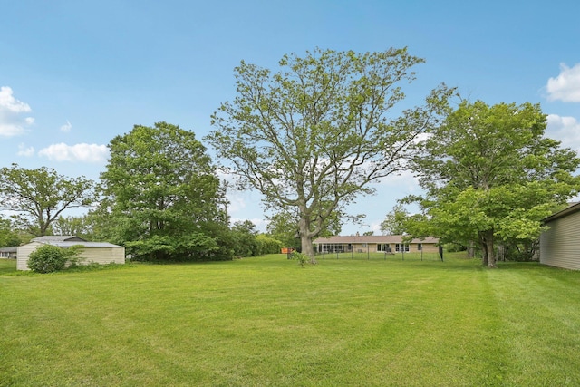 385 Taylor Blair Rd, West Jefferson, OH 43162 - view of green lawn